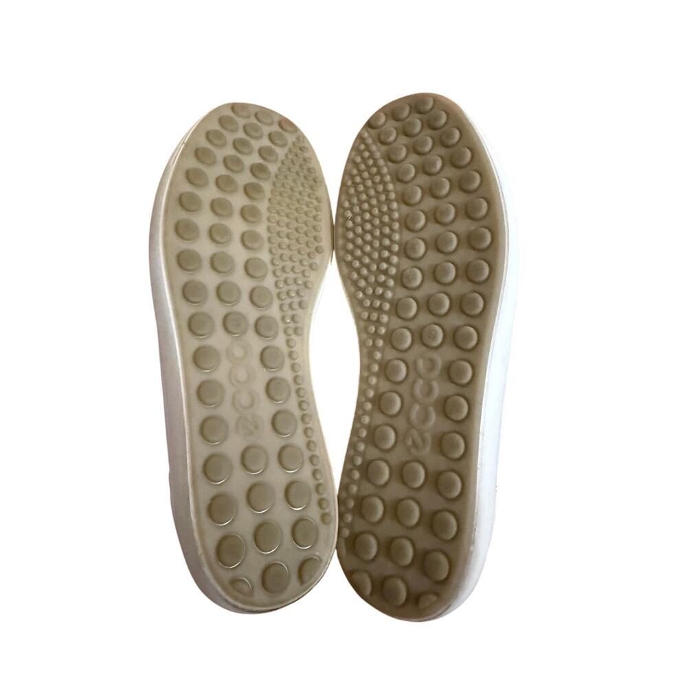 ECCO Women's Soft VII Leather Lace Up Sneakers 9 9.5 Capsule Minimalist Comfort - Picture 8 of 9